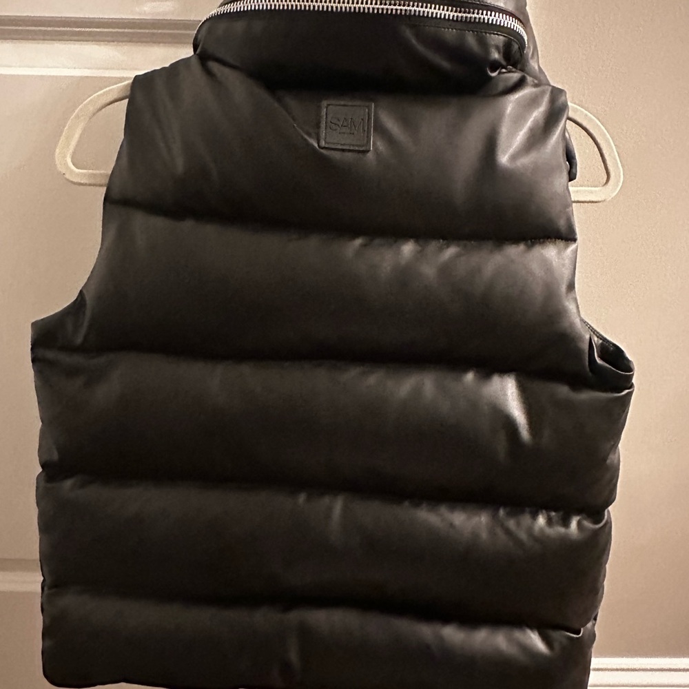 SAM. NEW YORK. Vegan Faux leather Black Puffer Down Vest